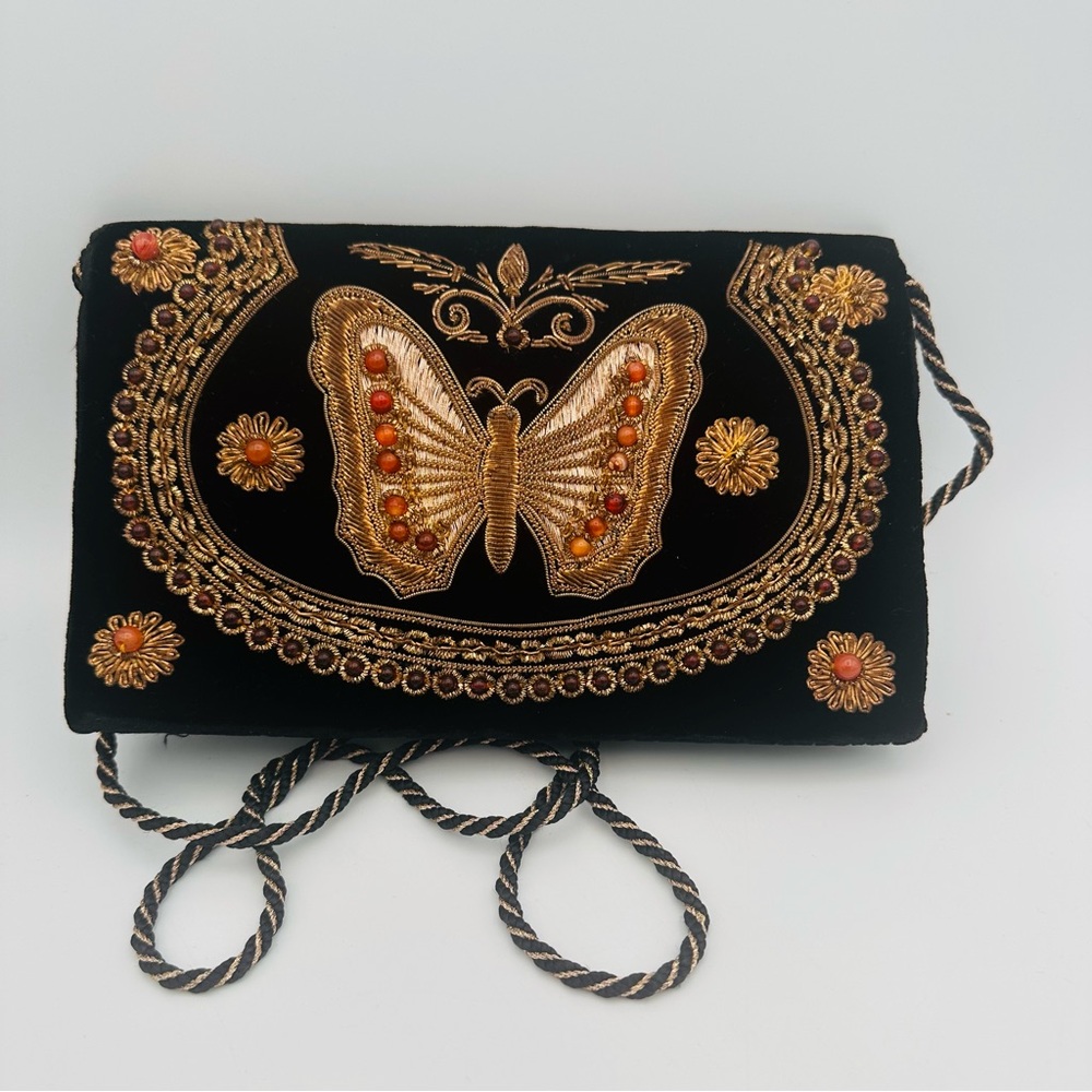 Maharani Embroidered Black and Gold Clutch Velvet Bag - Picture 2 of 13